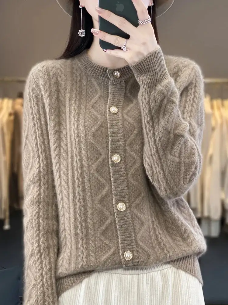 Thick Elastic Warm-Knit Cardigan