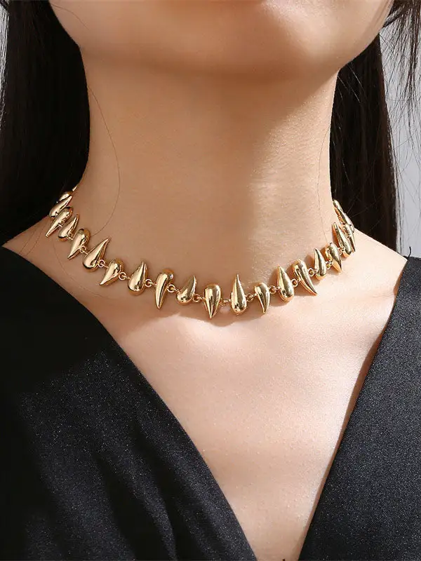 Geometric Refined Everyday Necklace