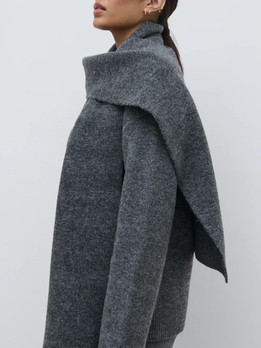 Cardigan Knit Scarf Set