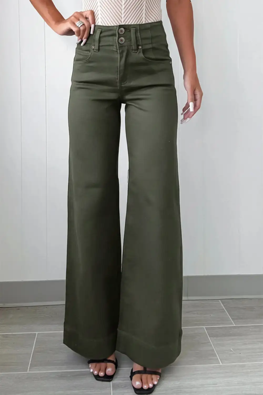 -button High Waist Flared Bottom Jeans
