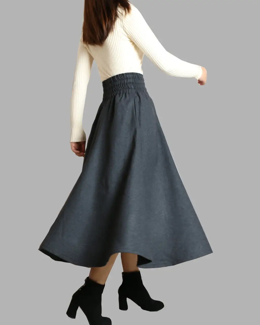 Soft Pocketed Wool Flared Maxi Skirt