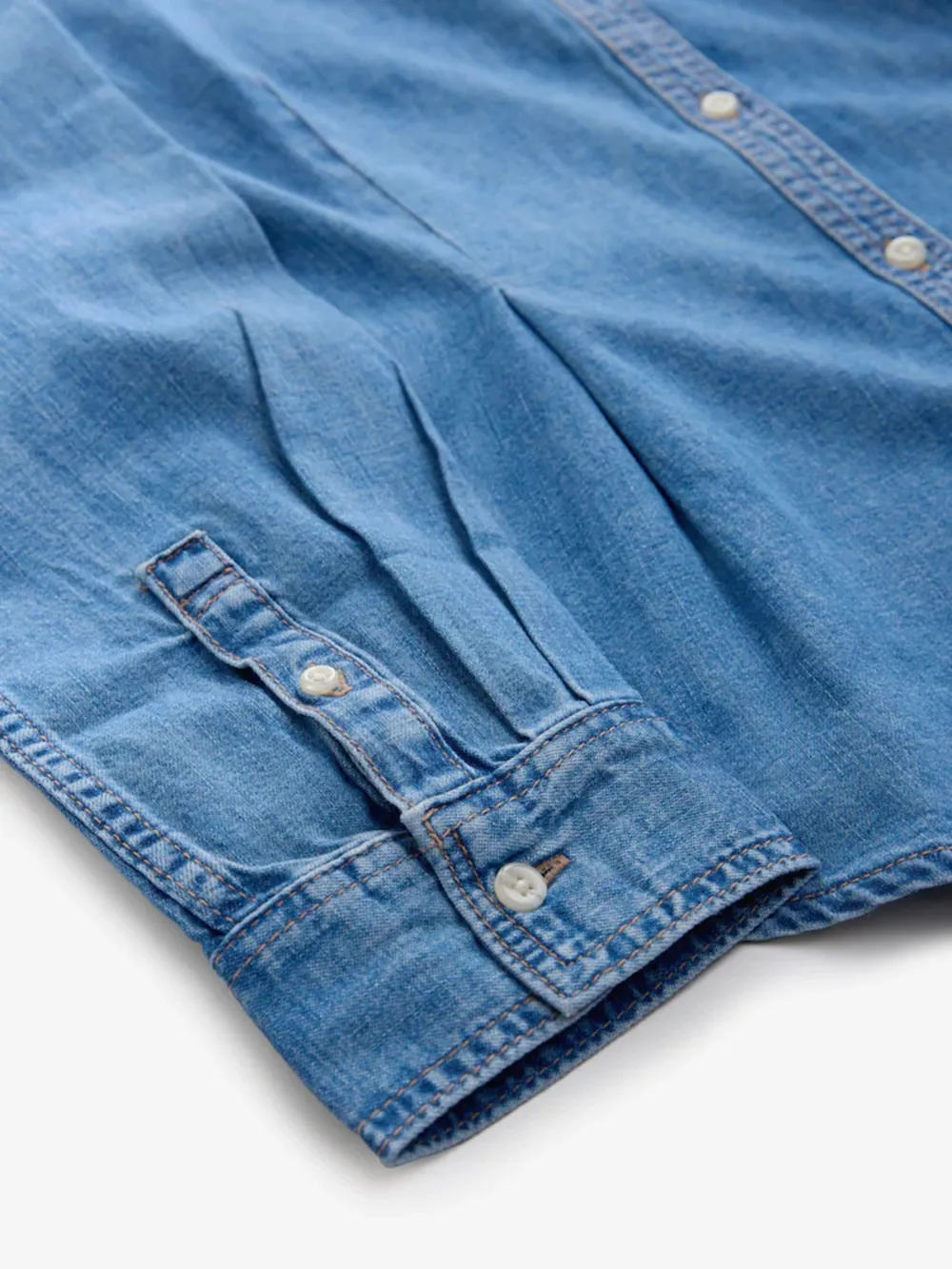 Mid-Blue Waist-Shaping Denim Shirt