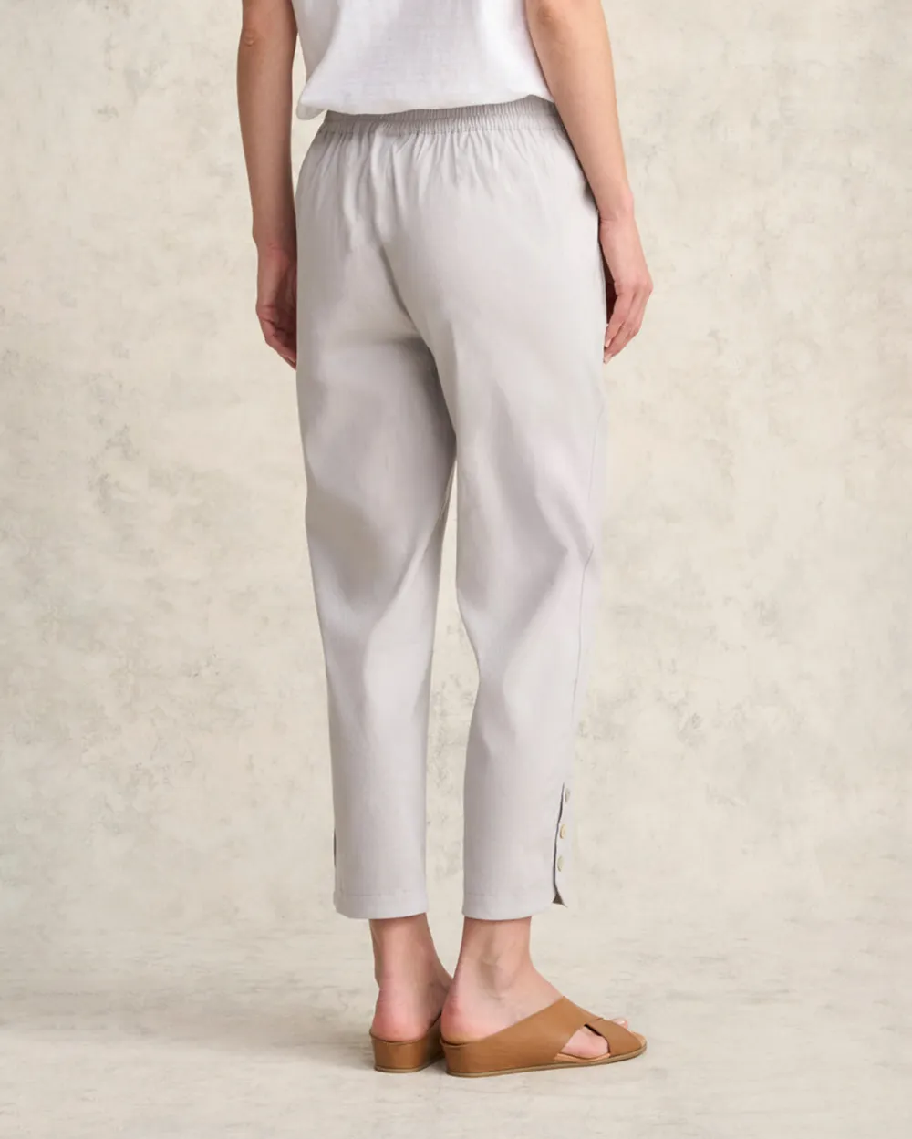 Curved Hem Linen Pant - Light Grey