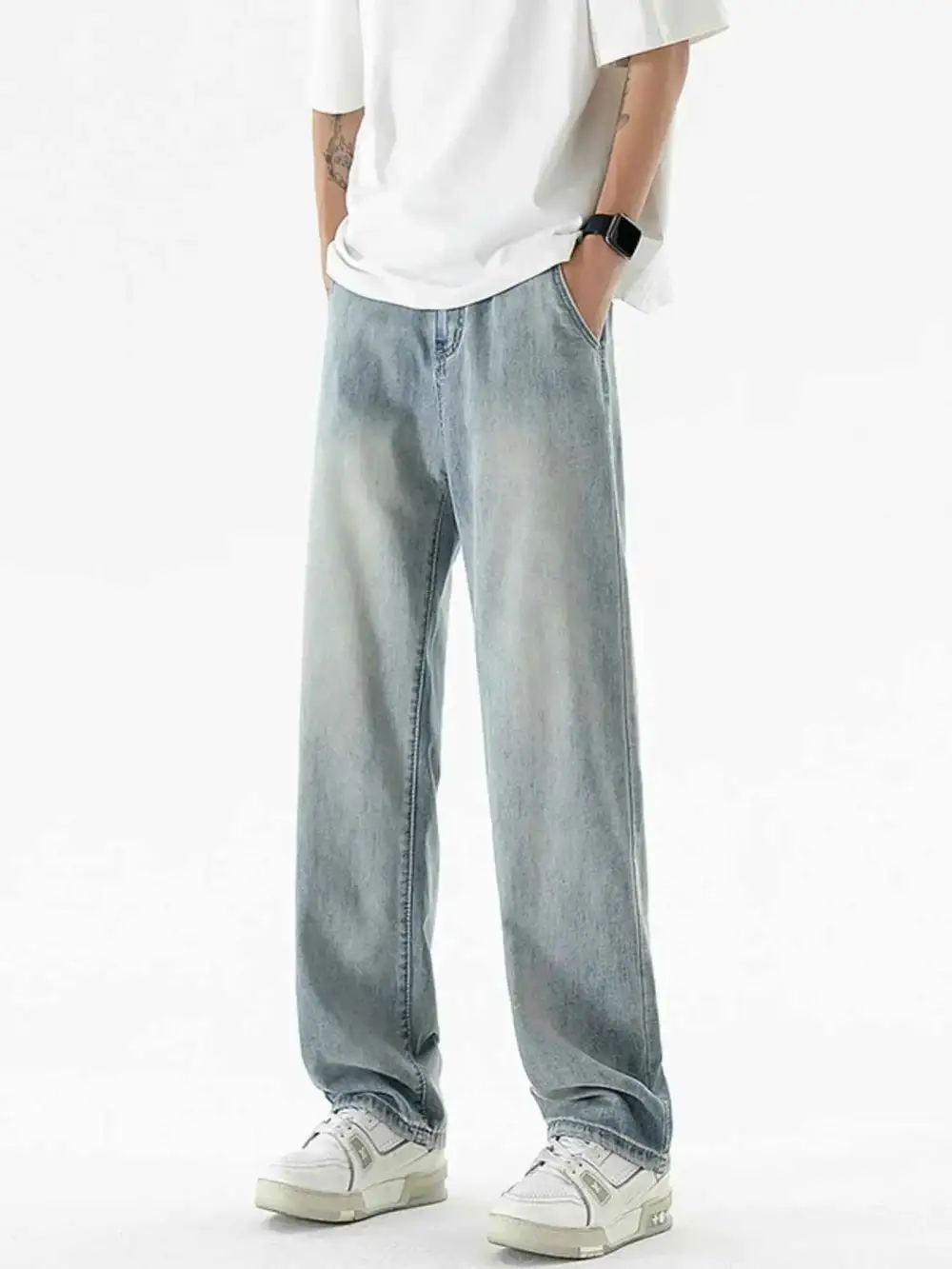 Loose Fit Jeans