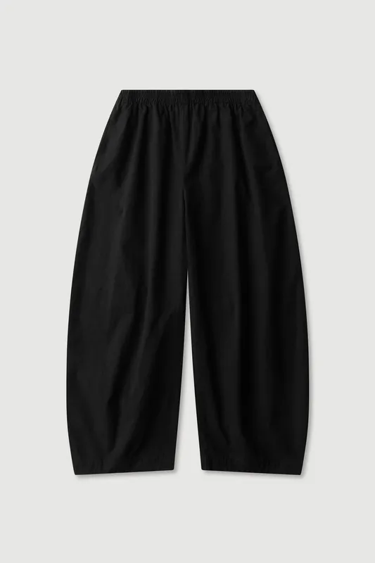 Black Voluminous Cotton Barrel-Leg Pant