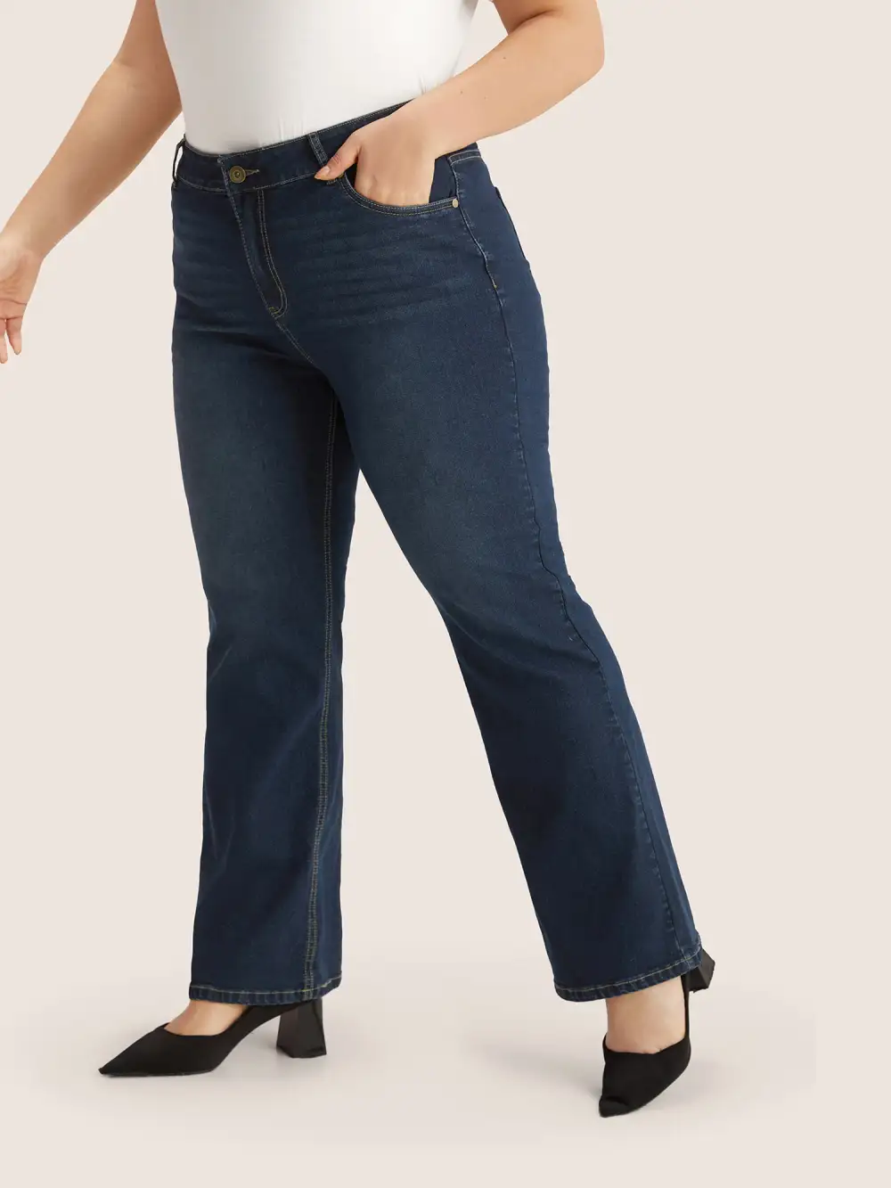 Plain Bootcut Pocket Zipper Fly Jeans