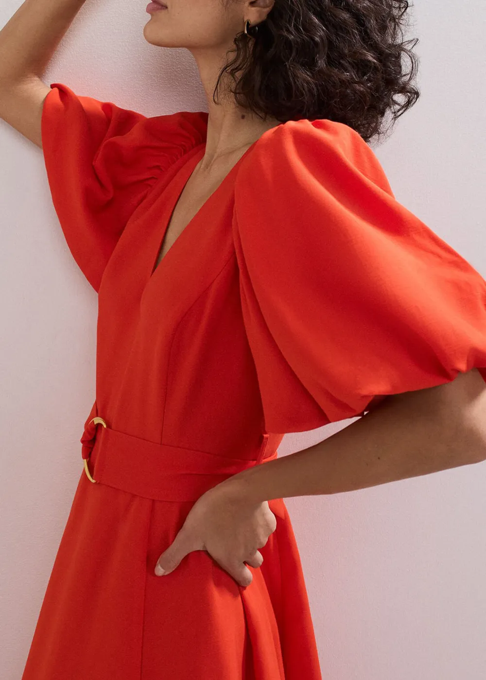 Relaxed Casual Puff Sleeve V-Neck Dress