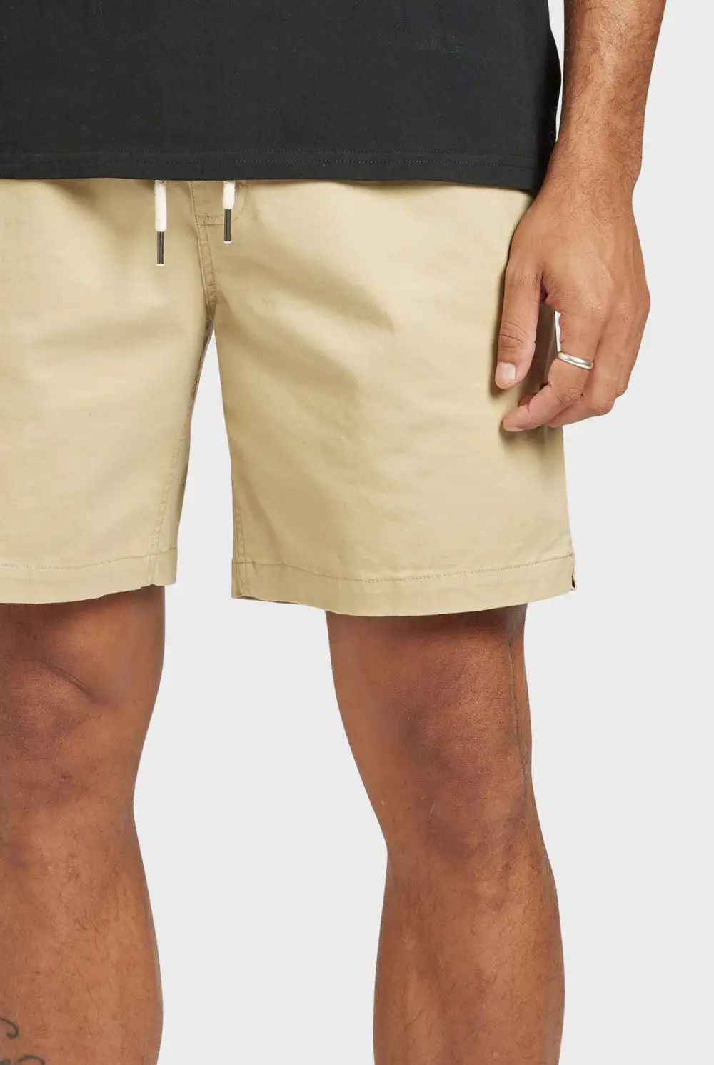 Volley Short-Sandstone