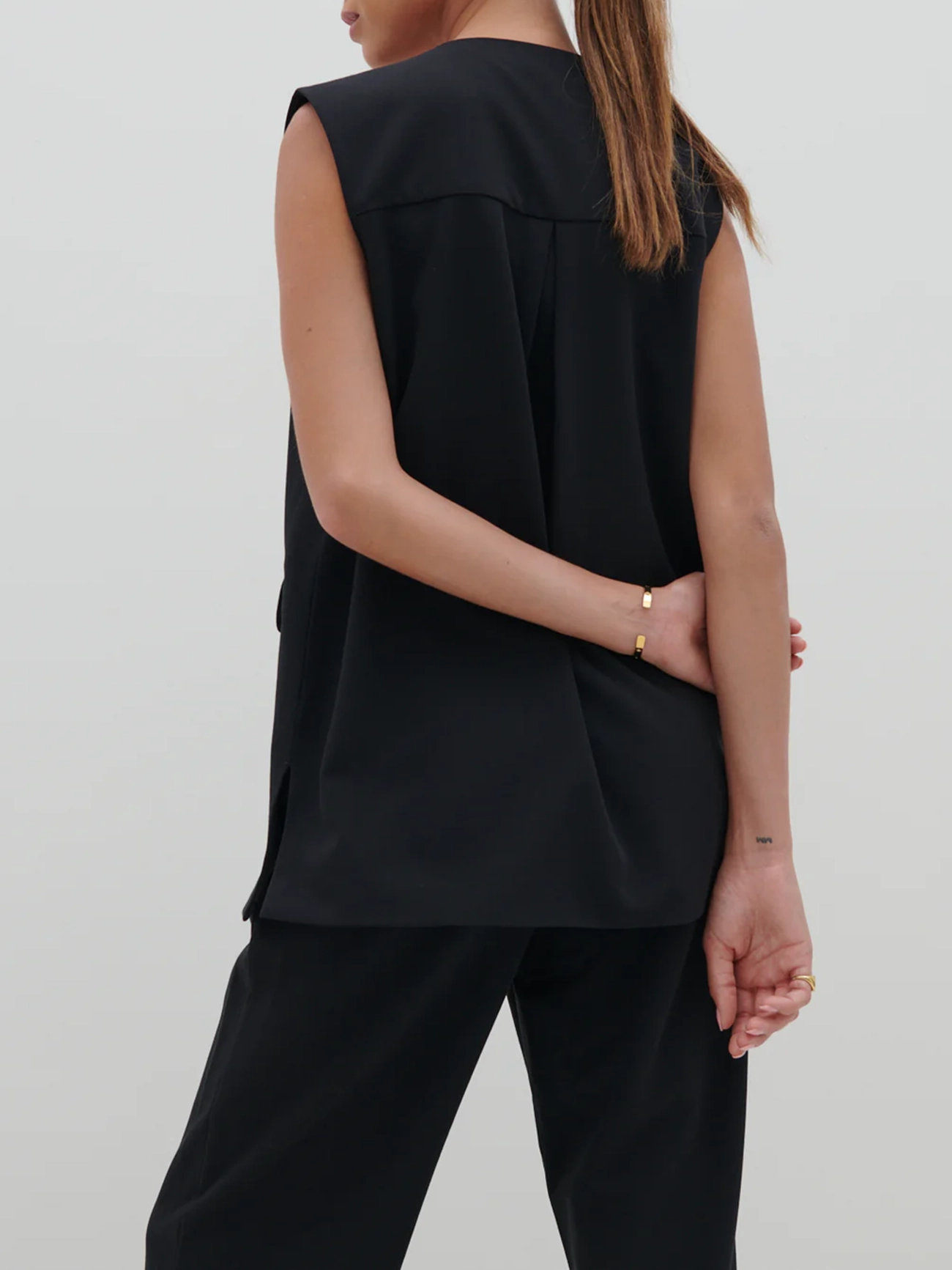 Sleeveless Waistcoat