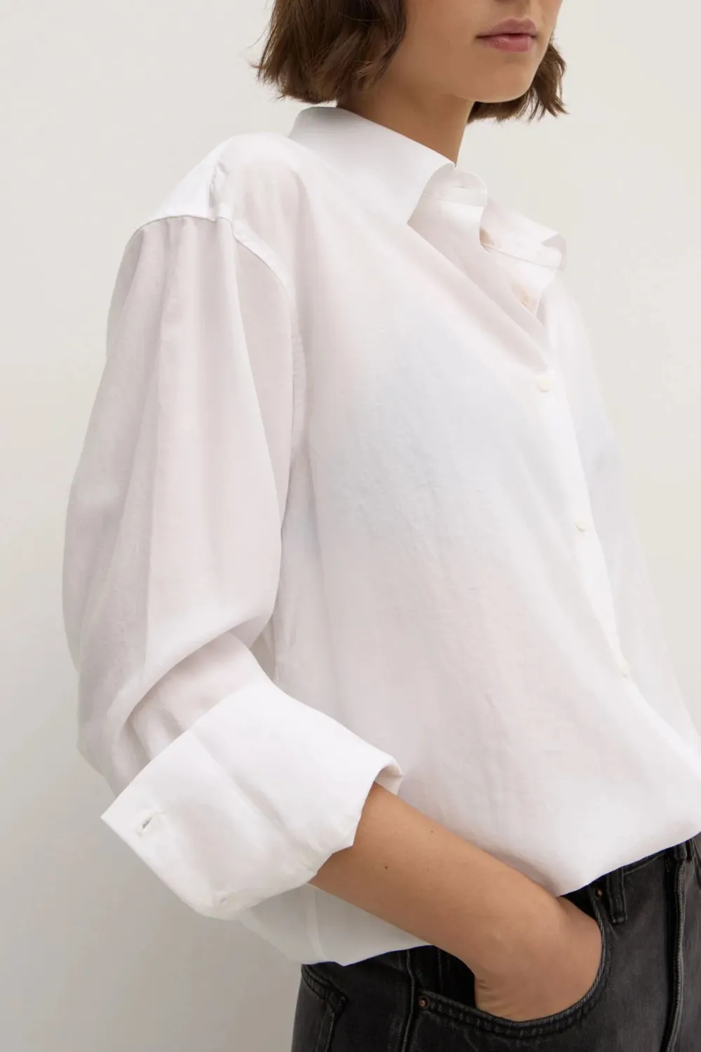 Double Button Cuff Long Sleeved Shirt