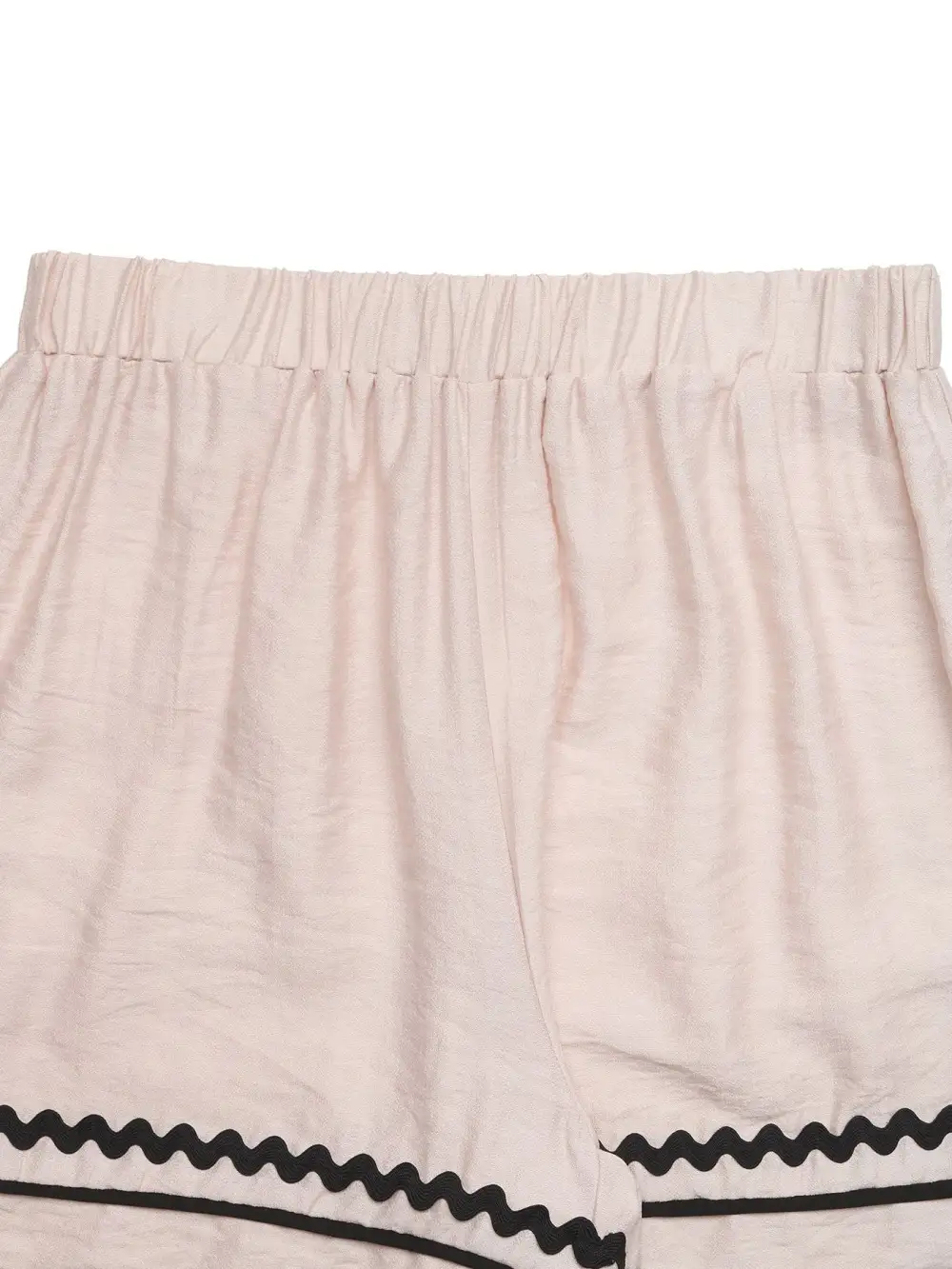Elastic Waist Wavy Trim Casual Shorts