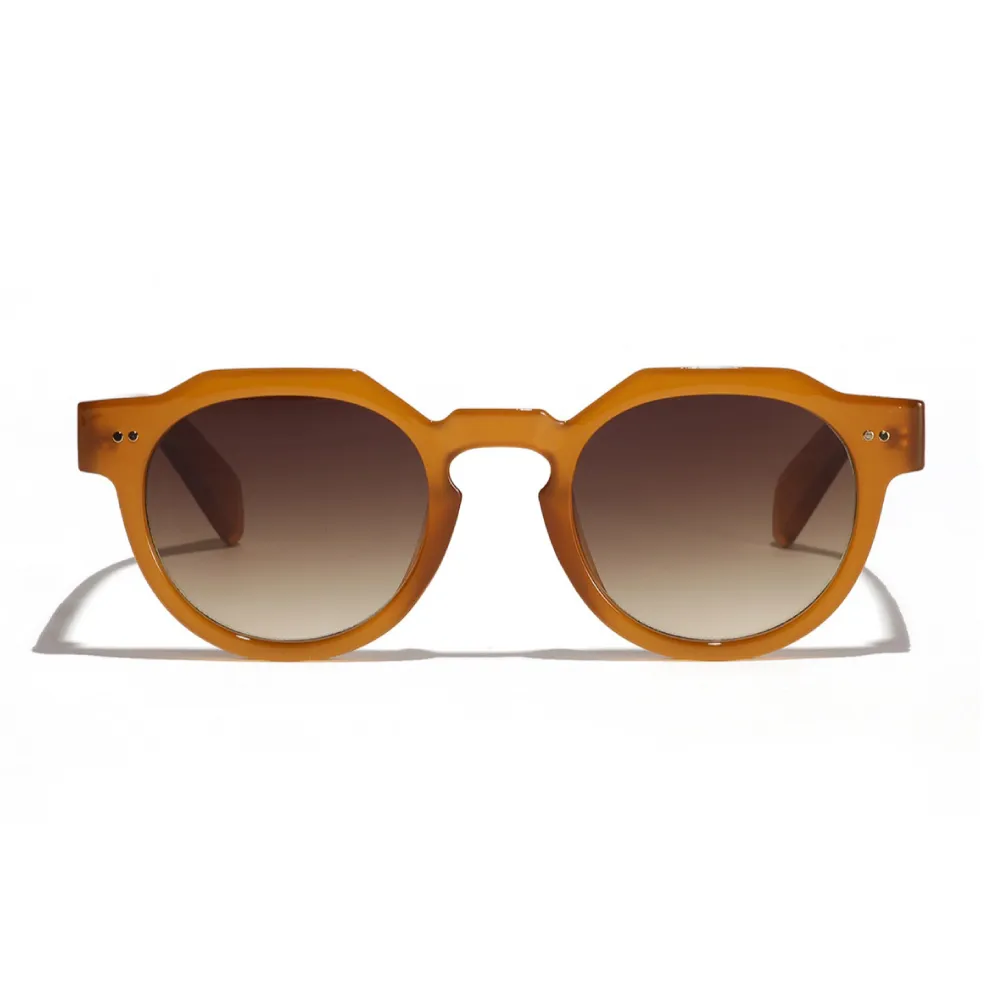 Classic Mirrored Hinge Detail Fashion Sunglasses