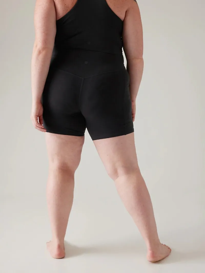 Ultra High Rise Short 7