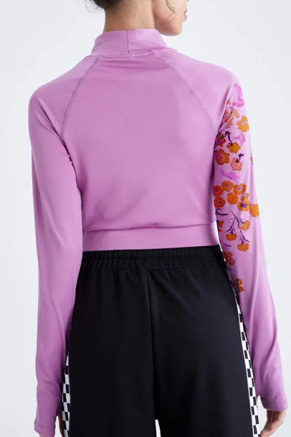 Slim Fit Long Sleeve Crop Top