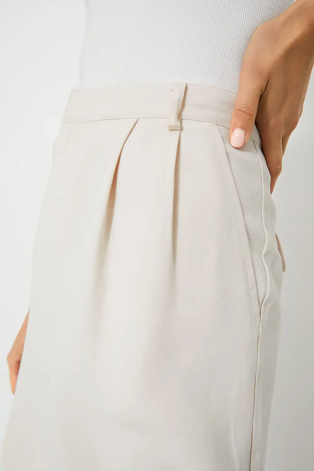 Crudo Pleated Felix Shorts