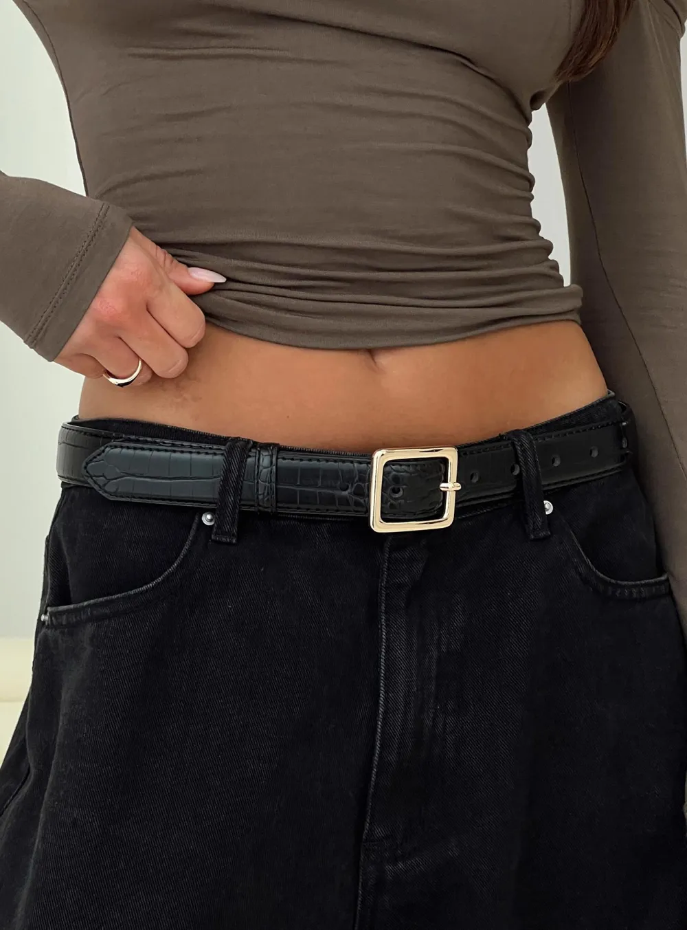 Buckle Faux Leather Draped Belt