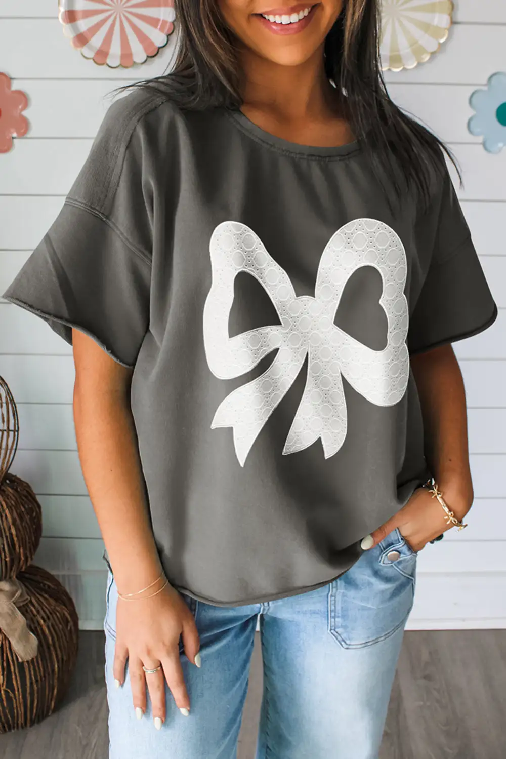 Medium Lace Bow Raw Tee