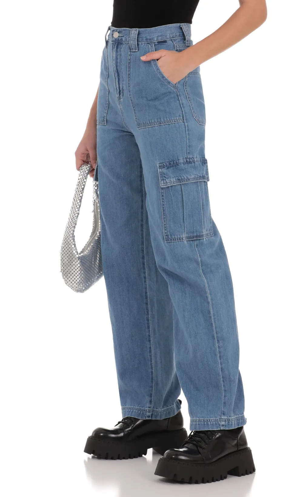 Wide Leg Cargo Jeans in Light Denim