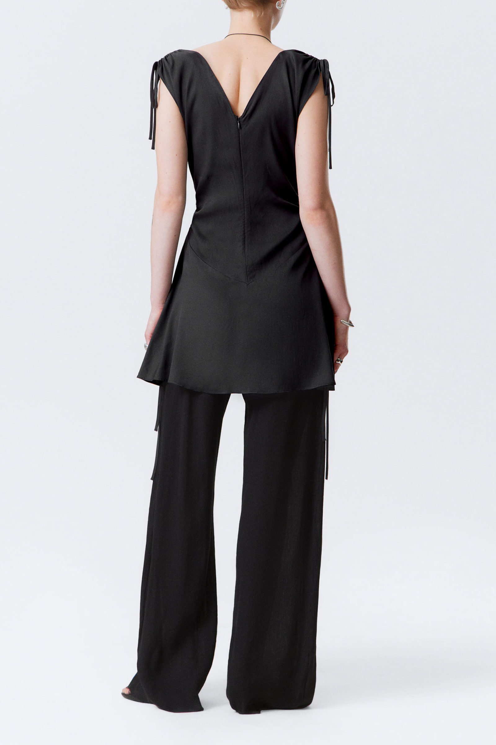 Drawstring Detail V-Neck Dress