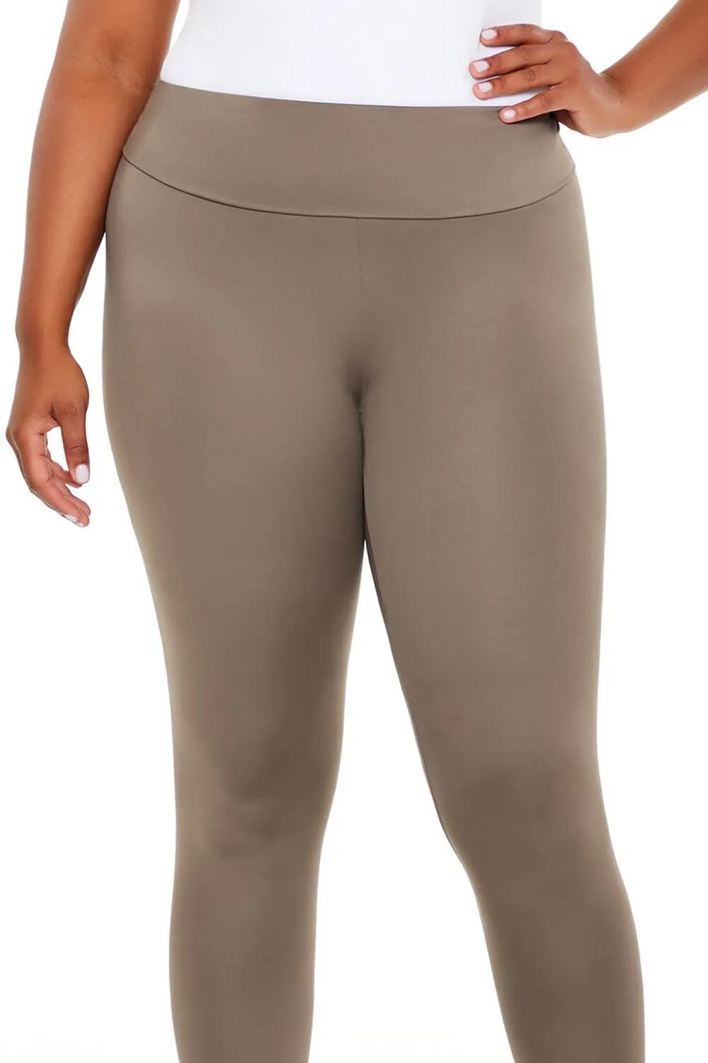 Plus Size Contour Sculpt Mid-Rise Leggings