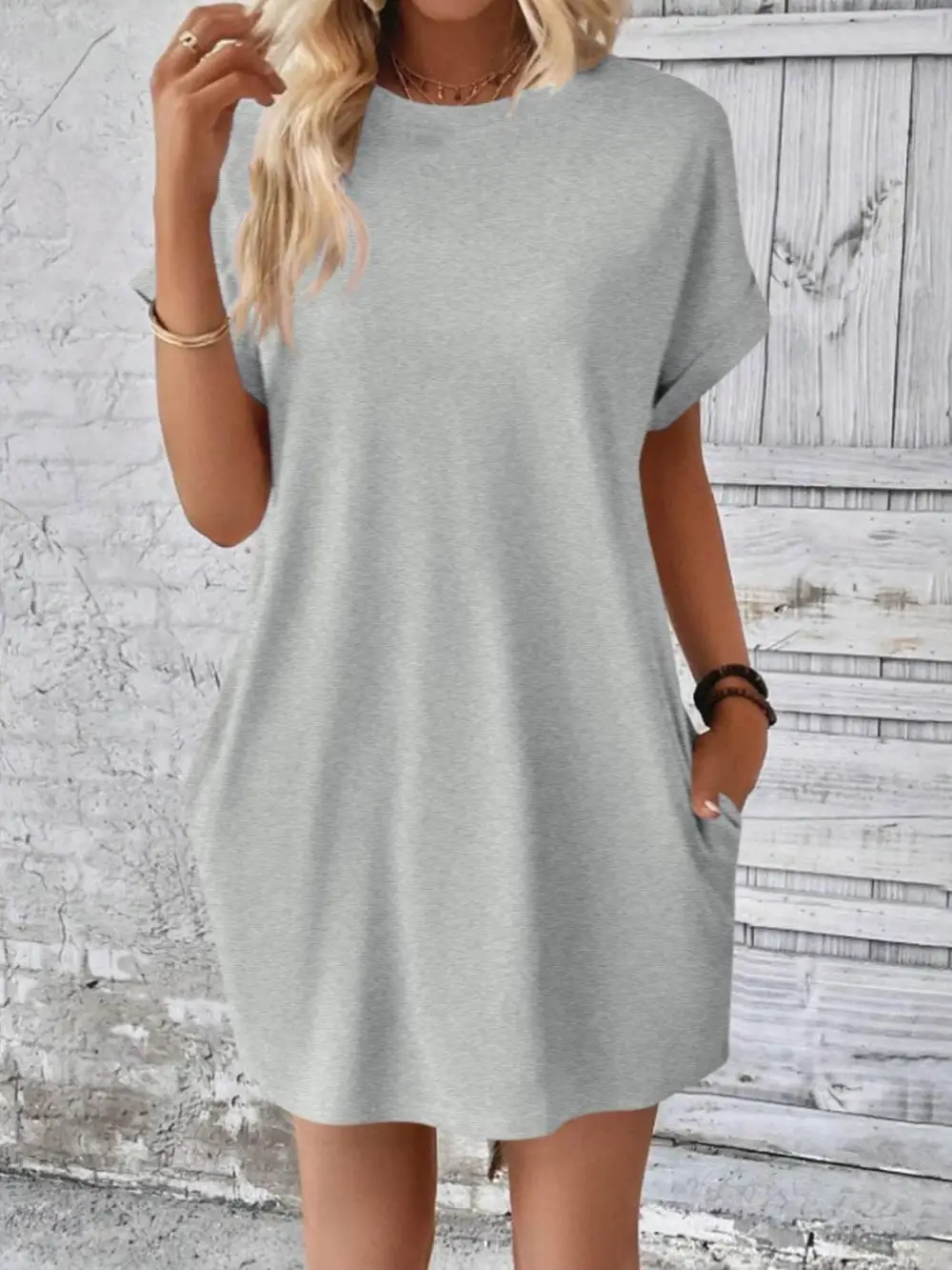 Relaxed Round Neck Short Sleeve Mini Dress