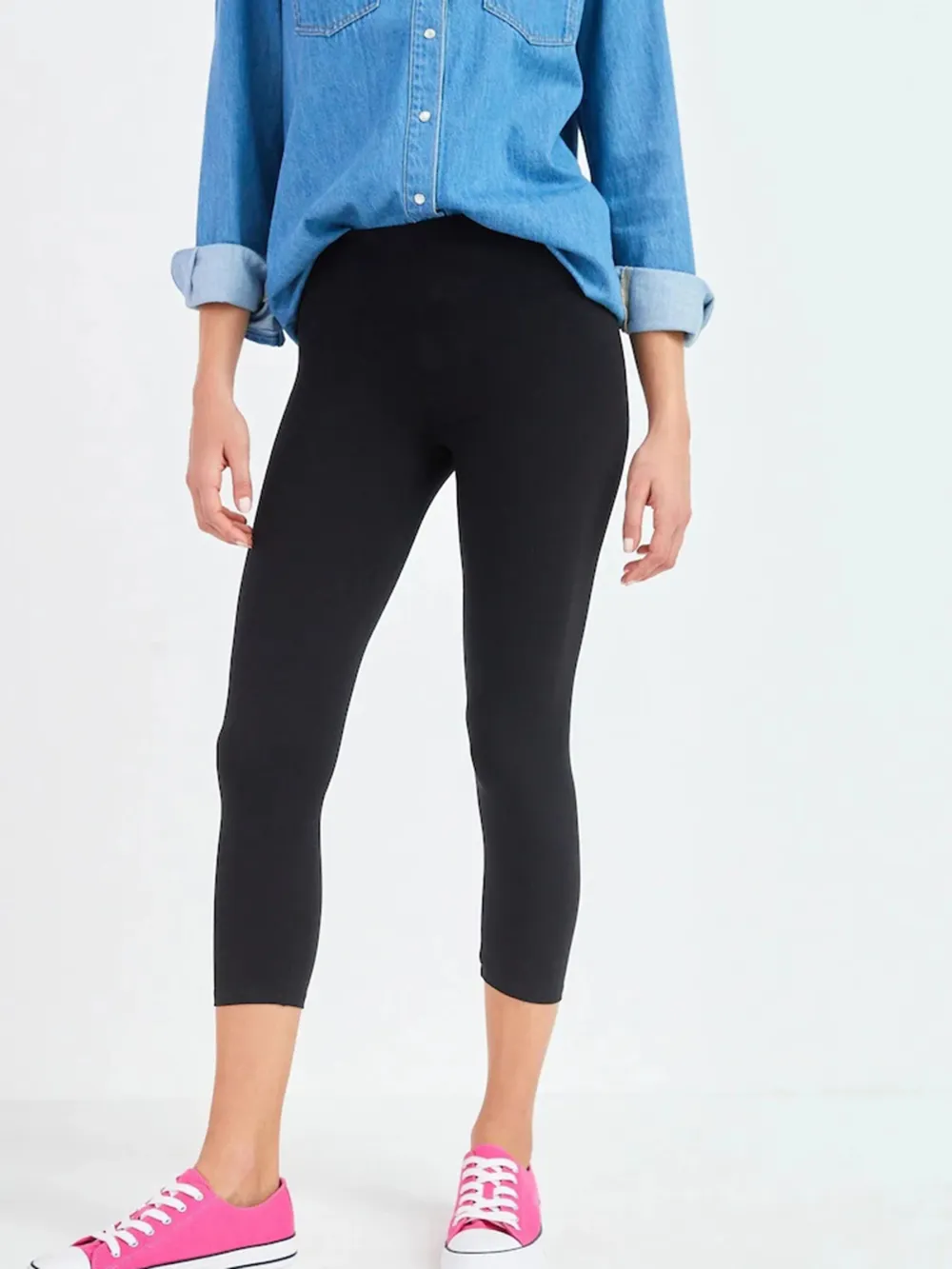 Short Form Fitted Skinny Pants
