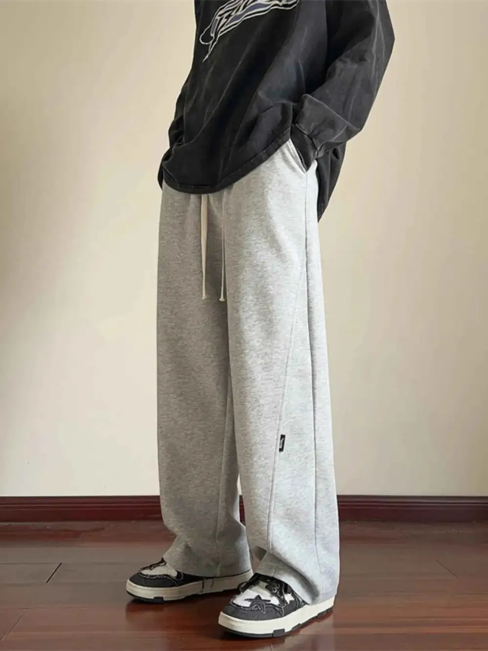 Everyday Relaxed Wide-Leg Drawstring Pants