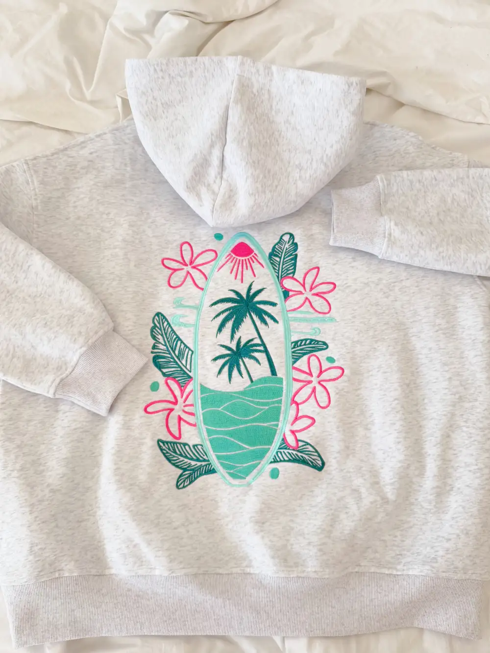 Surfing the Waves Embroider Hoodie