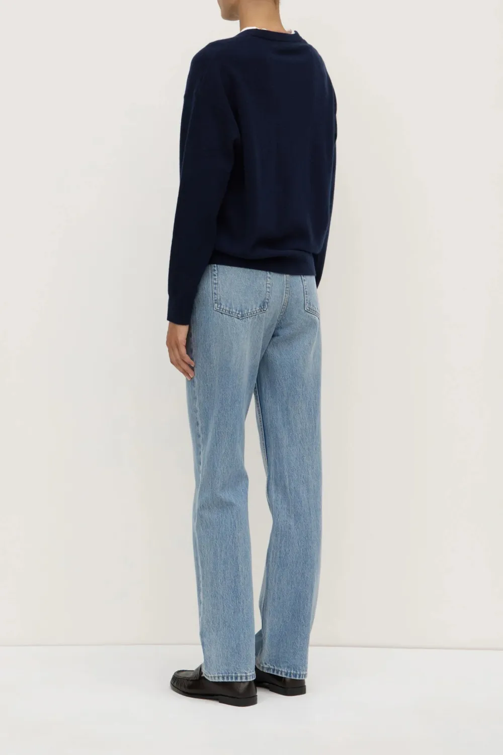 Ribbed Mouth Loose Sweater