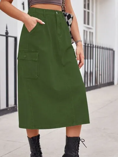 Slit Buttoned Skirt with Pockets