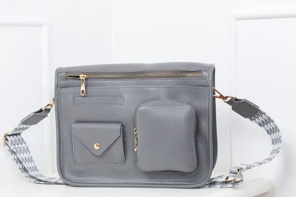 Everyday Everyday Crossbody Bag