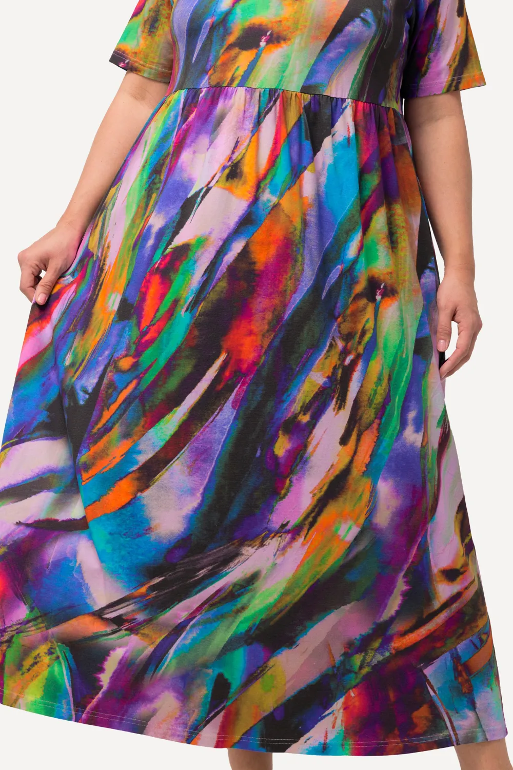 V-Neck Short Sleeved Dress