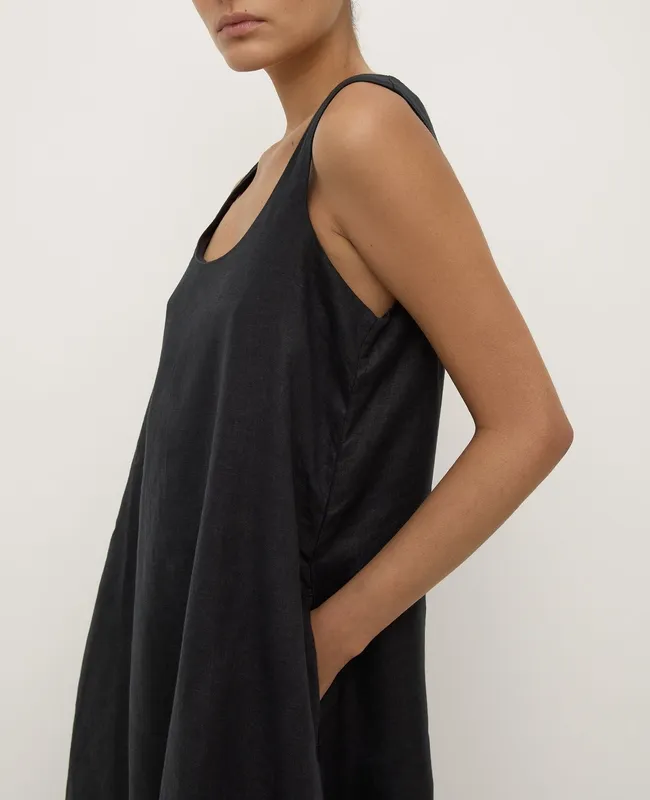 Black Linen A-Line Maxi Dress