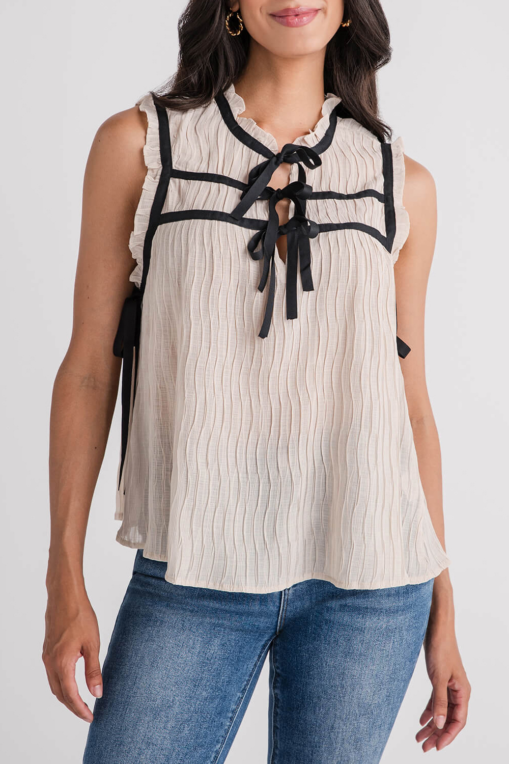 Listicle Plisse Contrast Bows Blouse Top