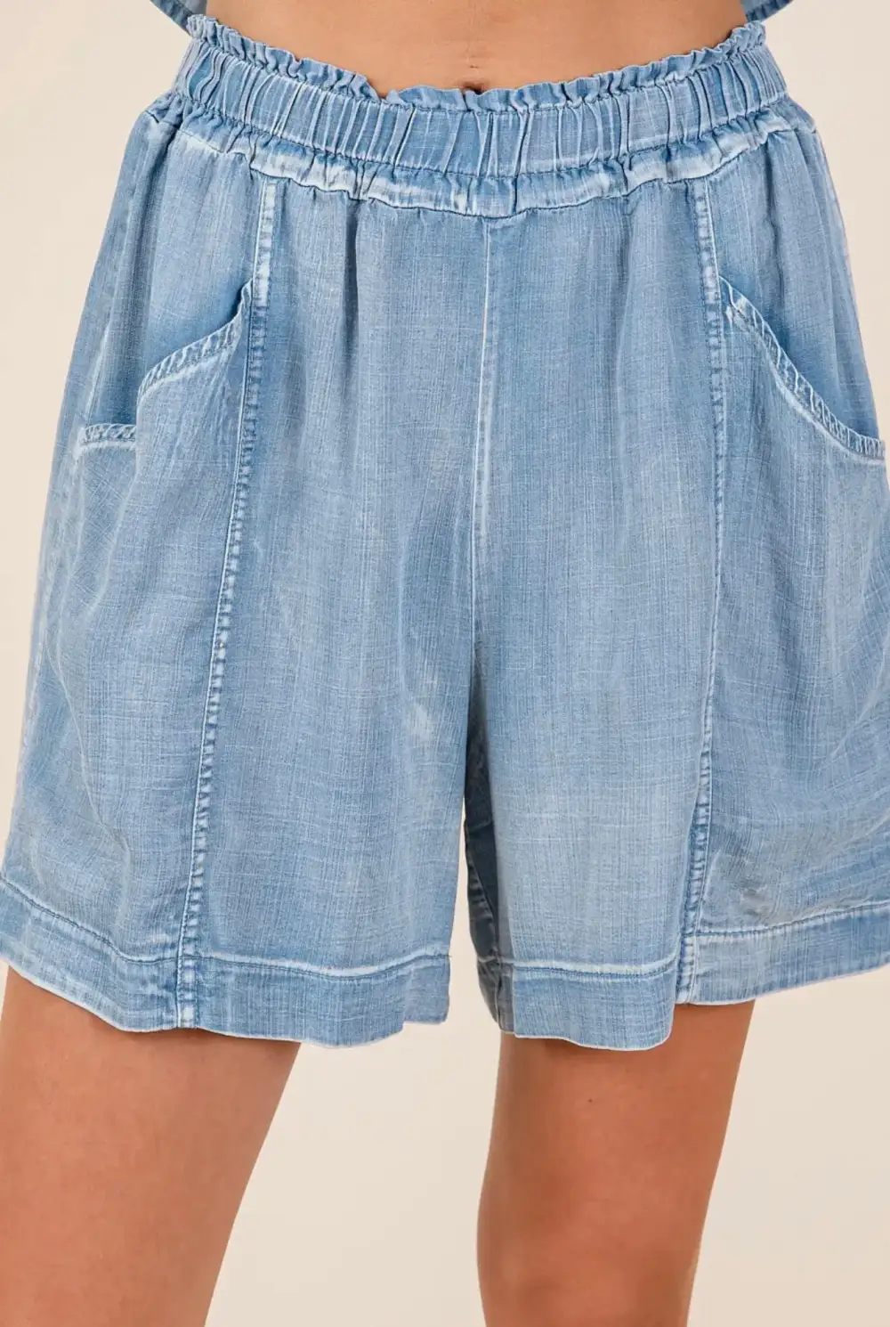 Woven Roomy Utility Casual Shorts