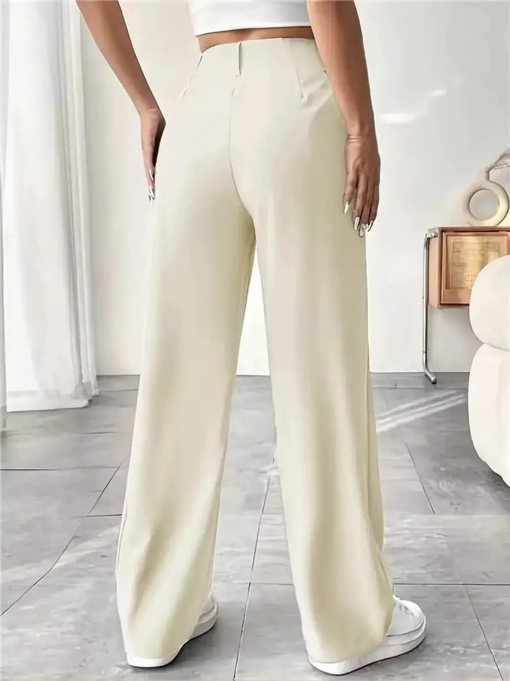 Everyday Wide Leg Pleated Pants