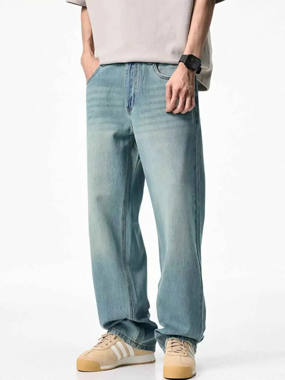 Clean Look Wash Relaxed Fit Jeans