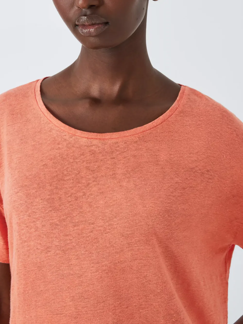 Relaxed Linen Crew Neck T-Shirt