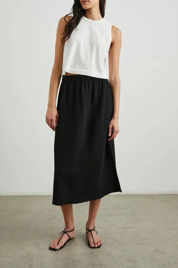 Women's Round-Neck Blouse