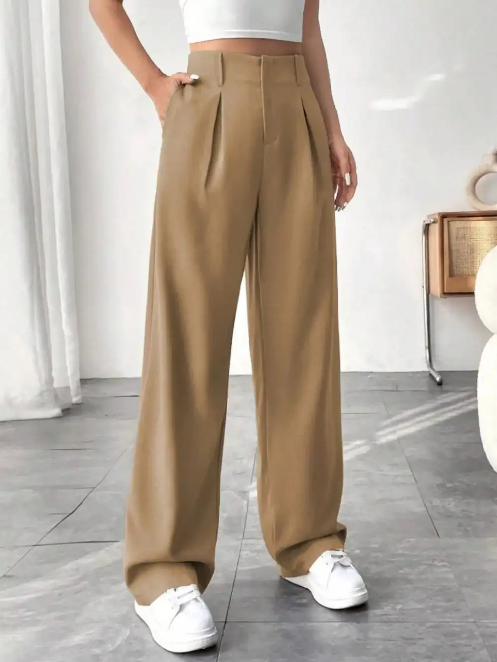 Everyday Wide Leg Pleated Pants
