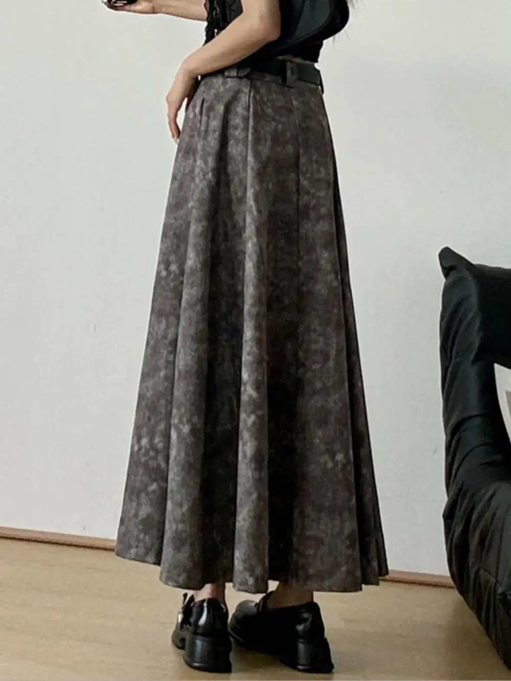 Wearable Line Skirt