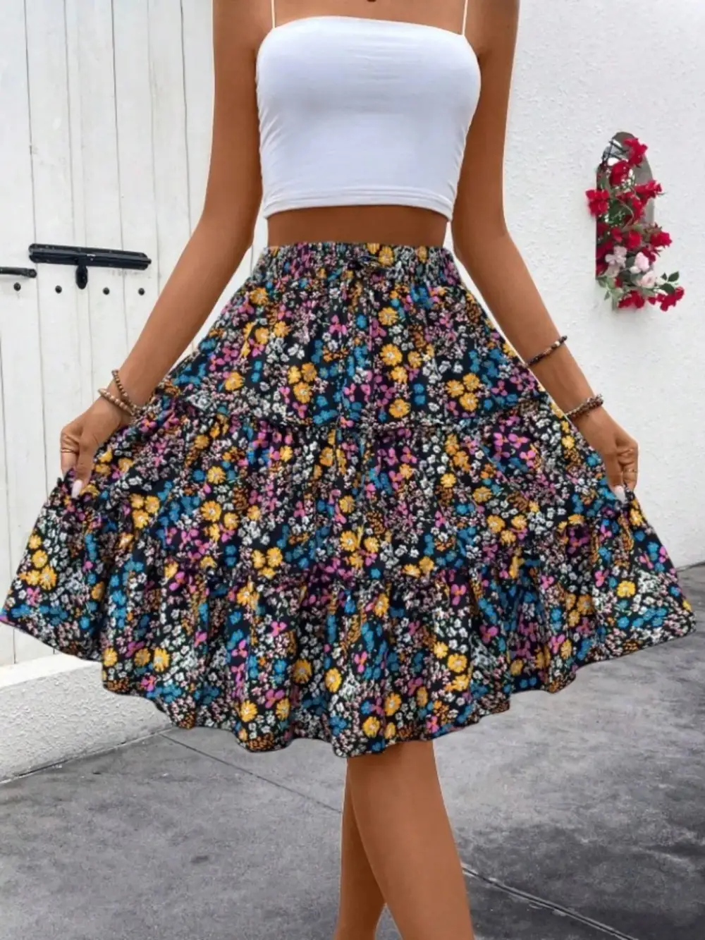 Textured Ruffle Trim Printed Silhouette Skirt