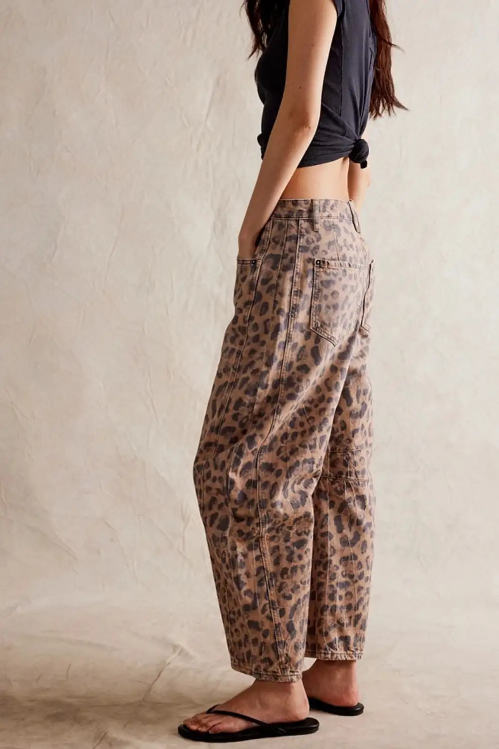 Balloon Leg Relaxed Jeans