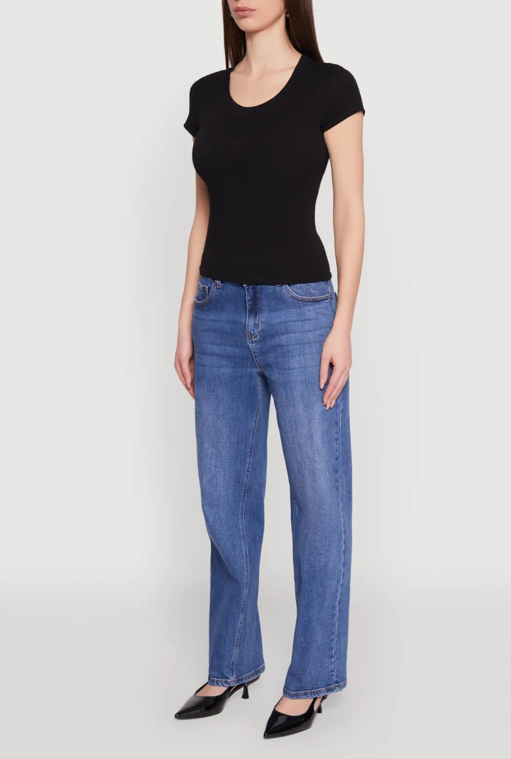 Fitted Round Neck Short Sleeved T-Shirt