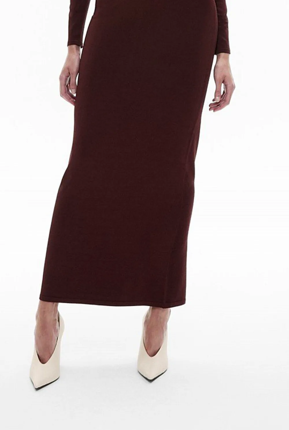 Loose Neck Knitted Figure-Hugging Dress