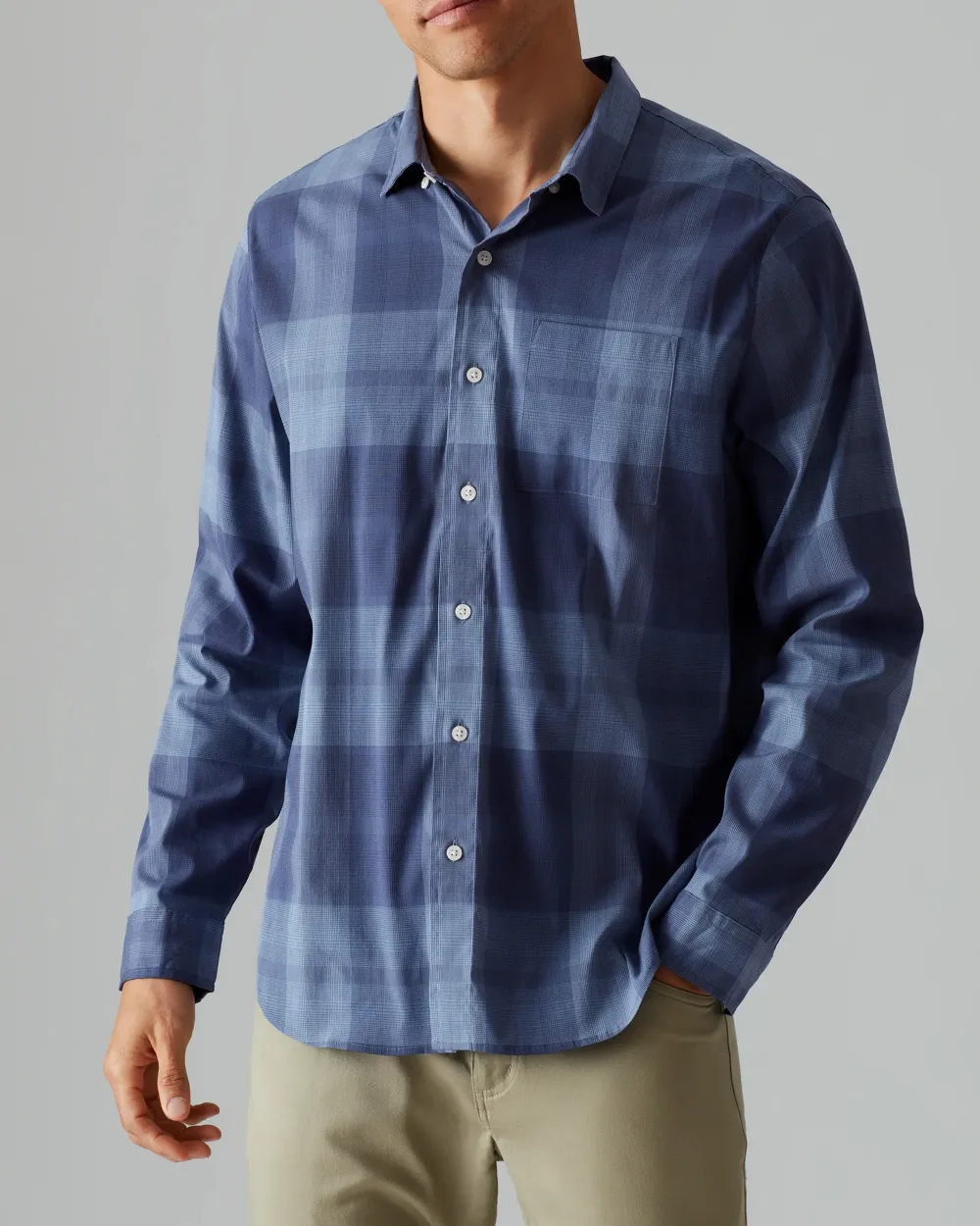 Fashionable Men's Checkered Shirt