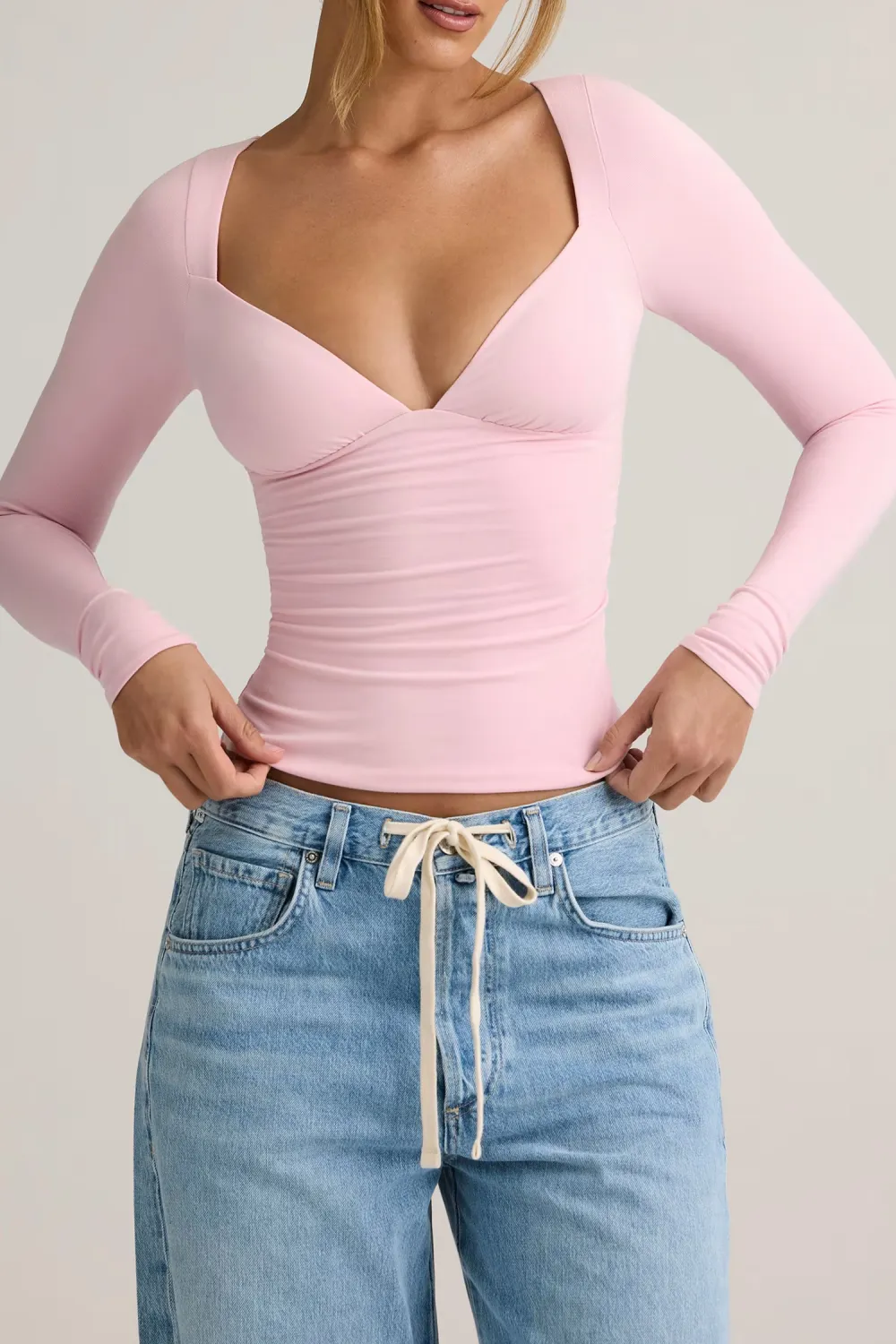 Creative V-neck Fashion Ruffle Long Sleeve Top