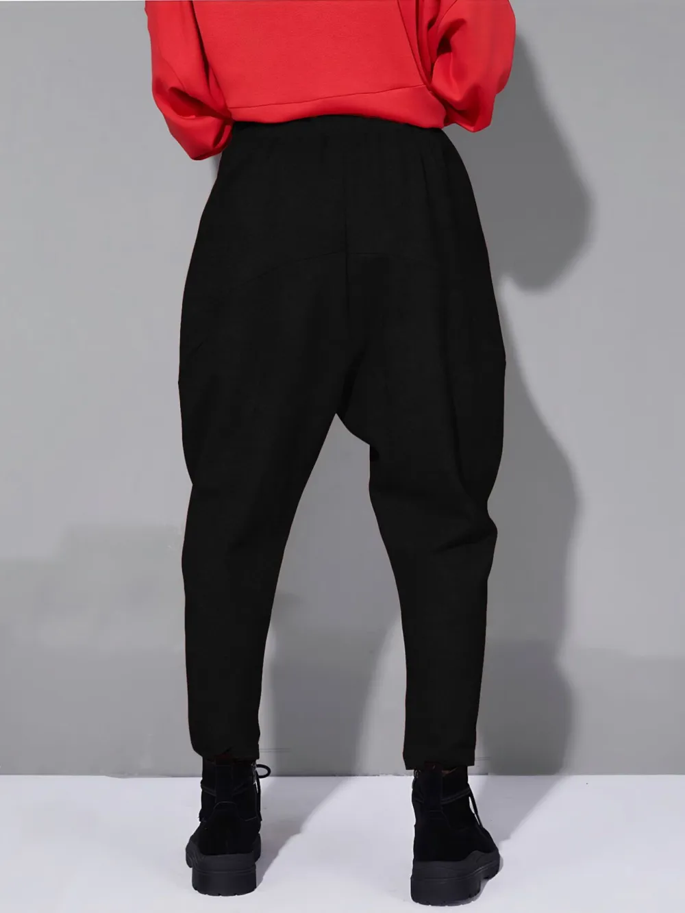 Loose Fit Harem Pants with Pockets