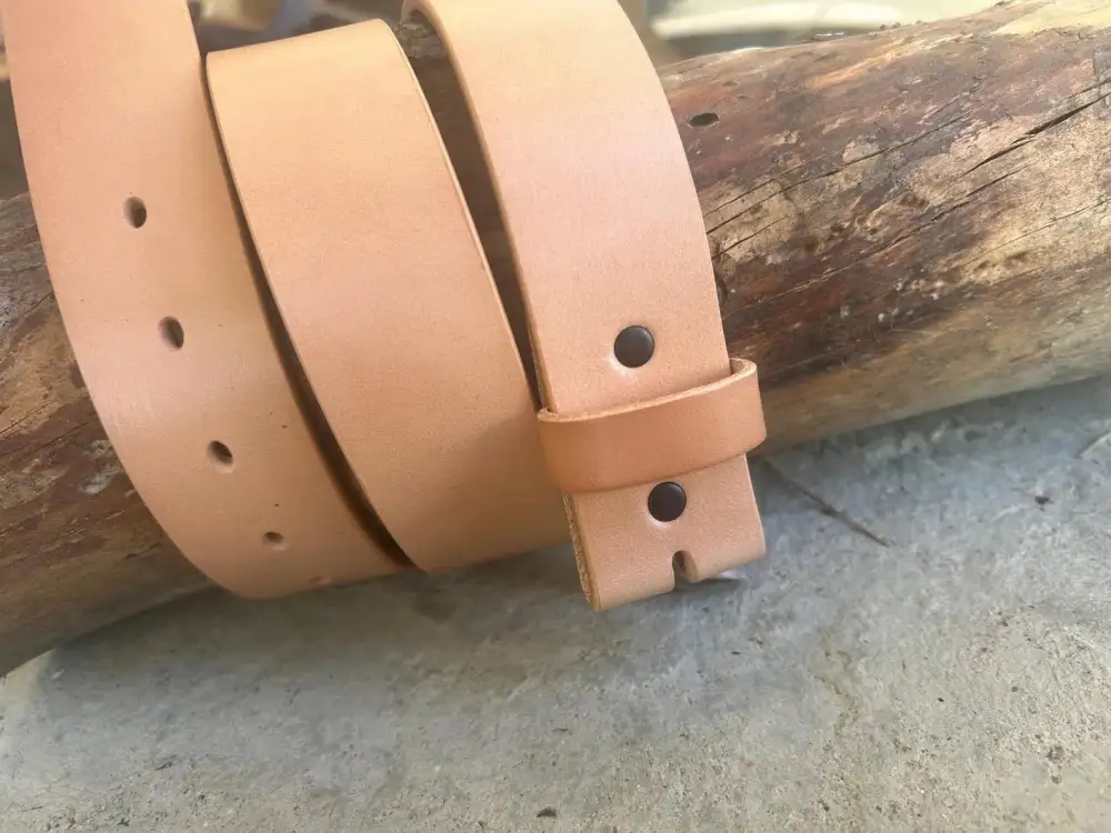 Full Grain Leather Snap Strap