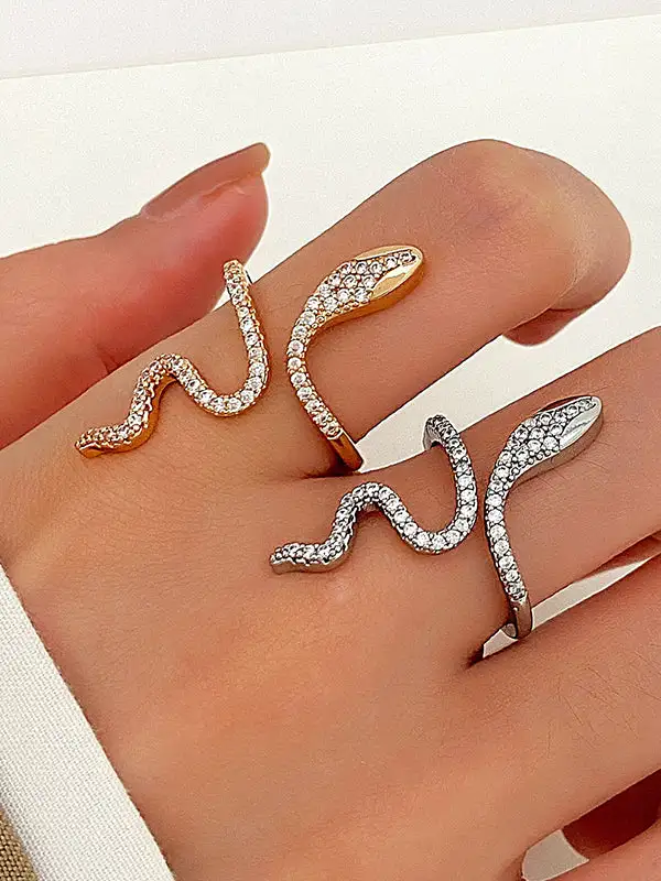 Rhinestone Snake Motif Ring